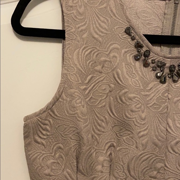 Stylist Dress A-Line - Picture 4 of 6